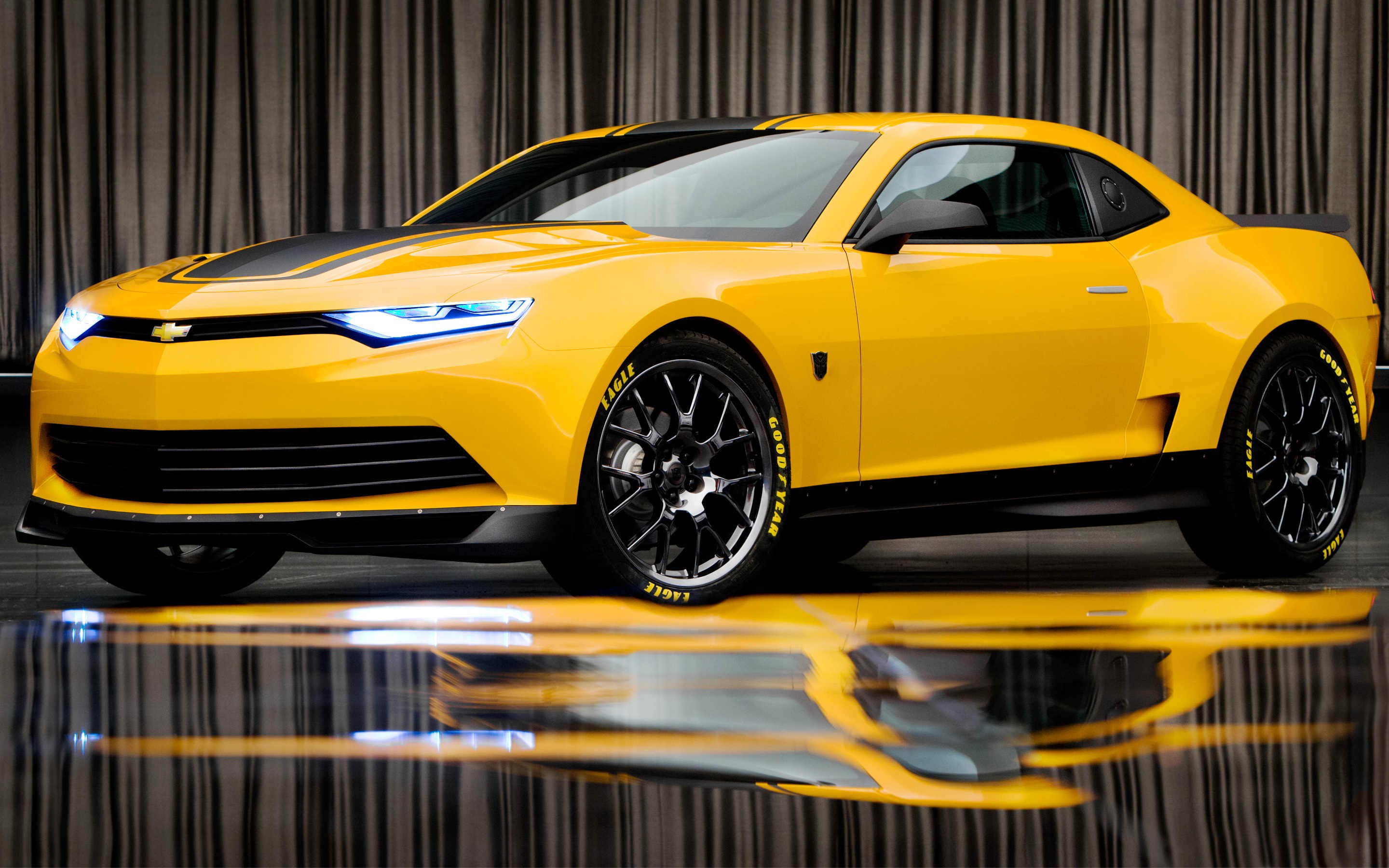 Chevrolet Yellow Car Sports Car Wallpapers Hd Desktop And Mobile