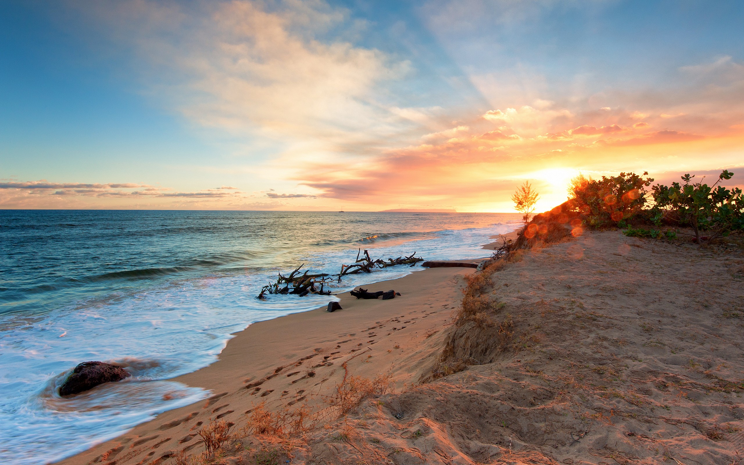 nature, Sea, Waves, Sunset, Sand, Beach, Clouds Wallpapers HD / Desktop