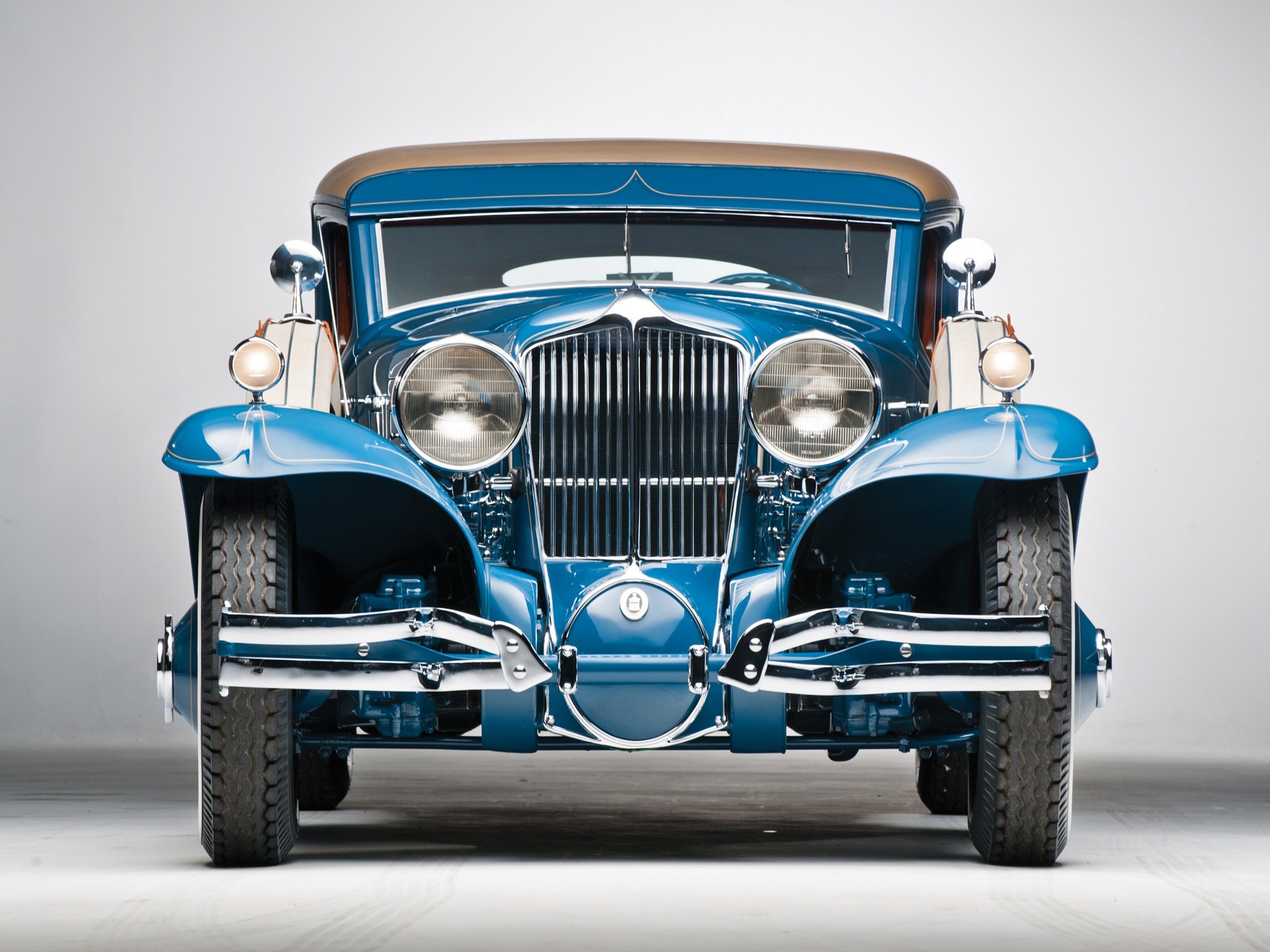 432586-vehicle-car-old_car-classic_car-b