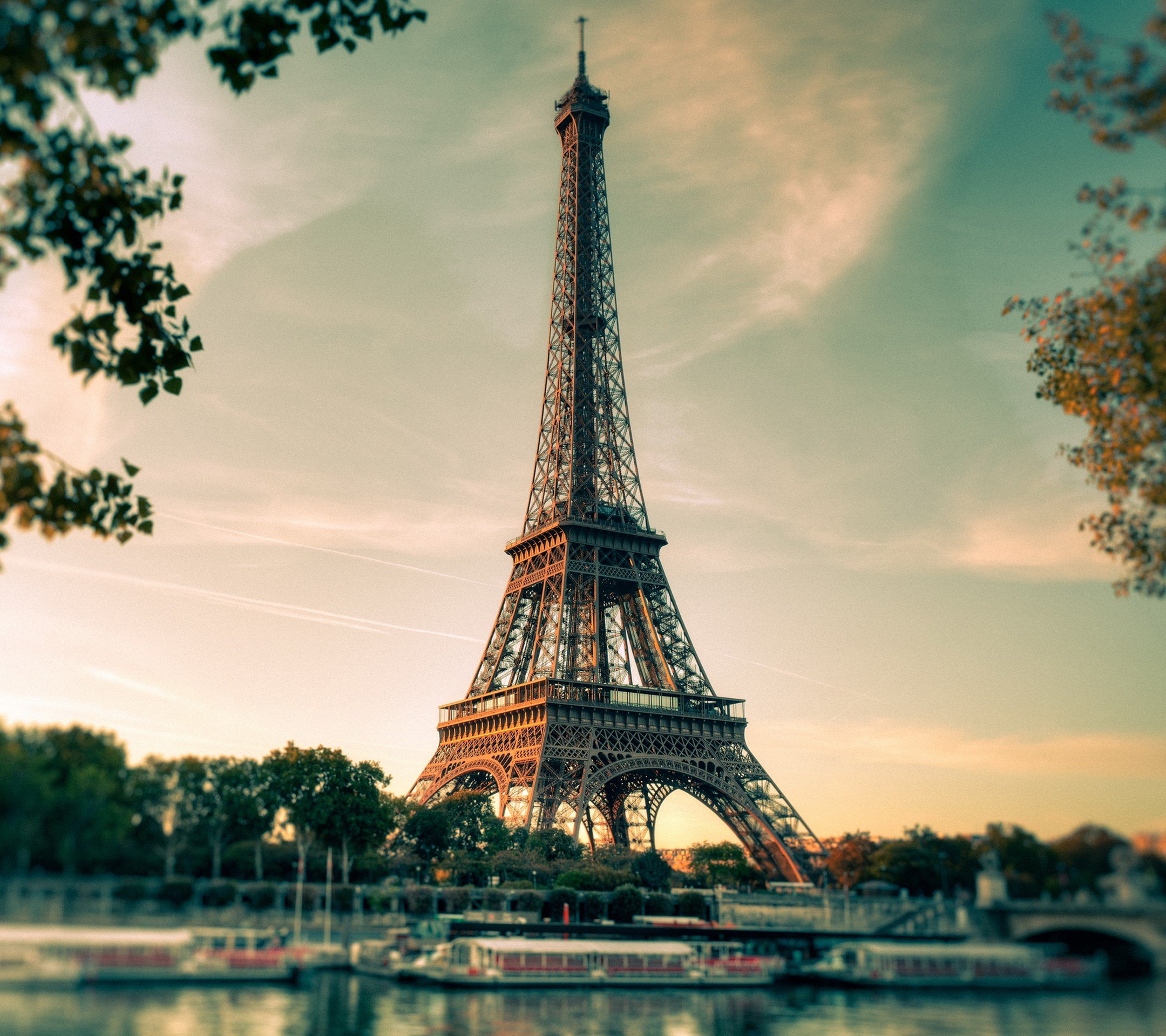 Eiffel Tower, Paris, France Wallpapers HD / Desktop and Mobile Backgrounds