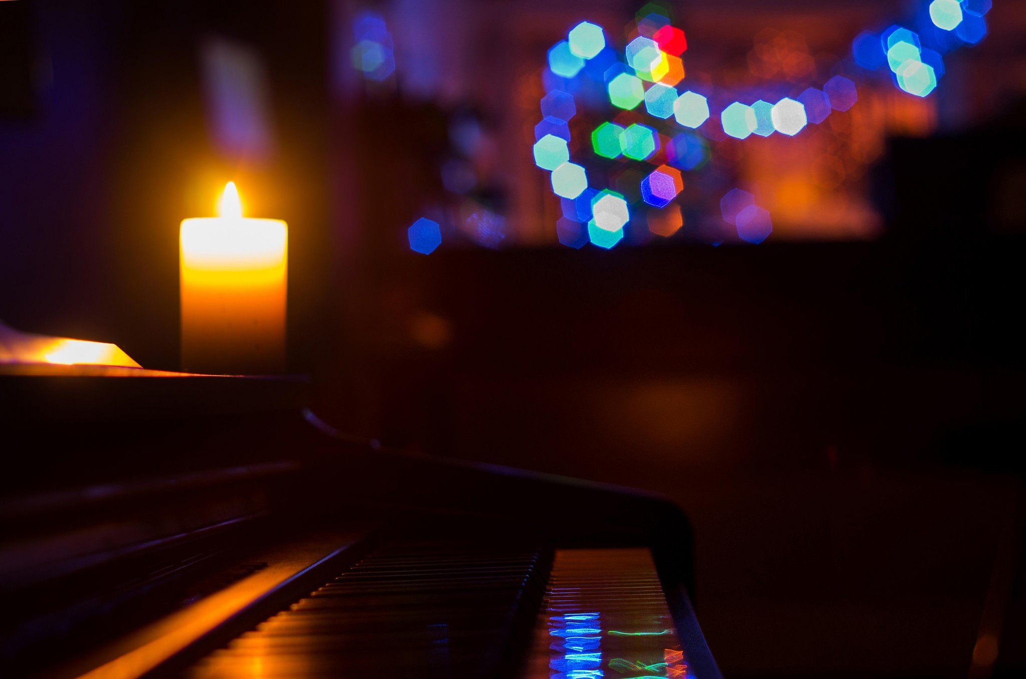 candles, Piano, Macro, Colorful, Night Wallpapers HD / Desktop and