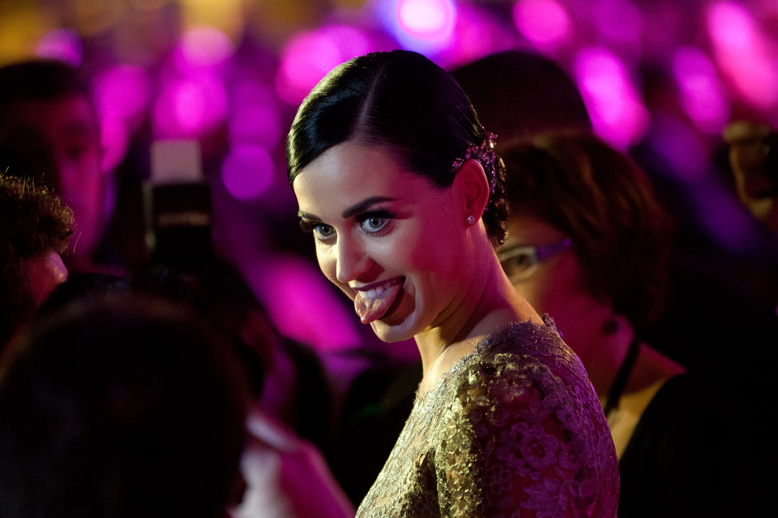 Katy Perry Pop Singer Actress Girl Brunette Hw Wallpapers Hd