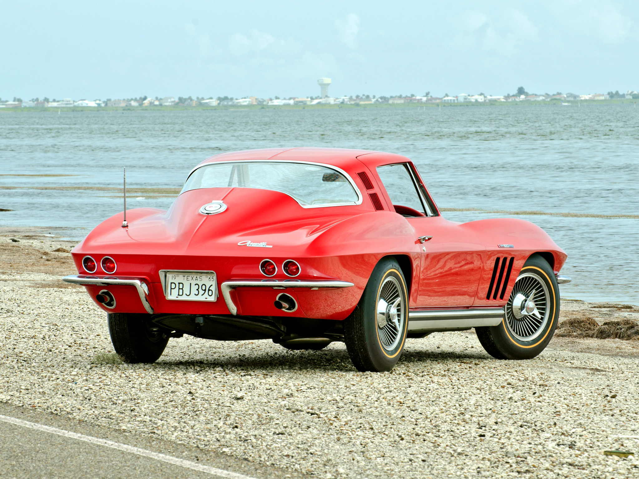 Chevrolet Corvette Sting Ray L Fuel Injection C