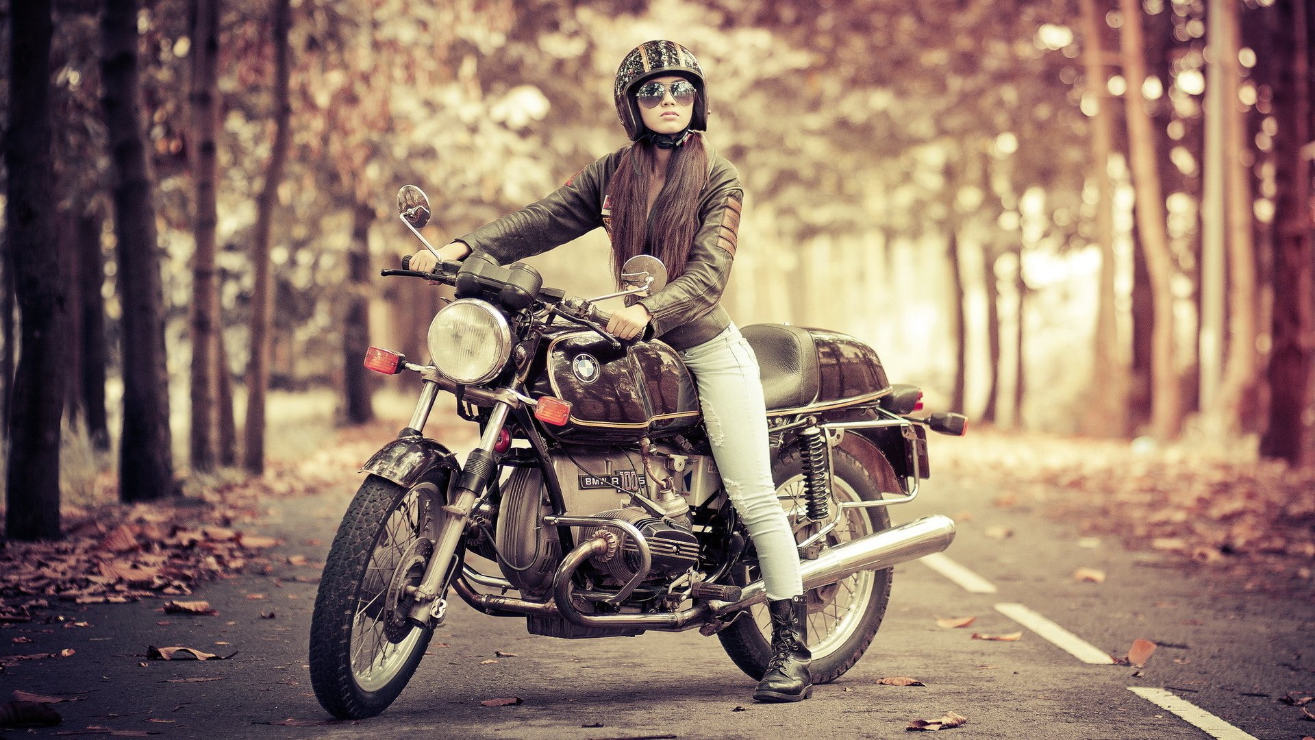 Девушки На Мотоцикле Урал Фото