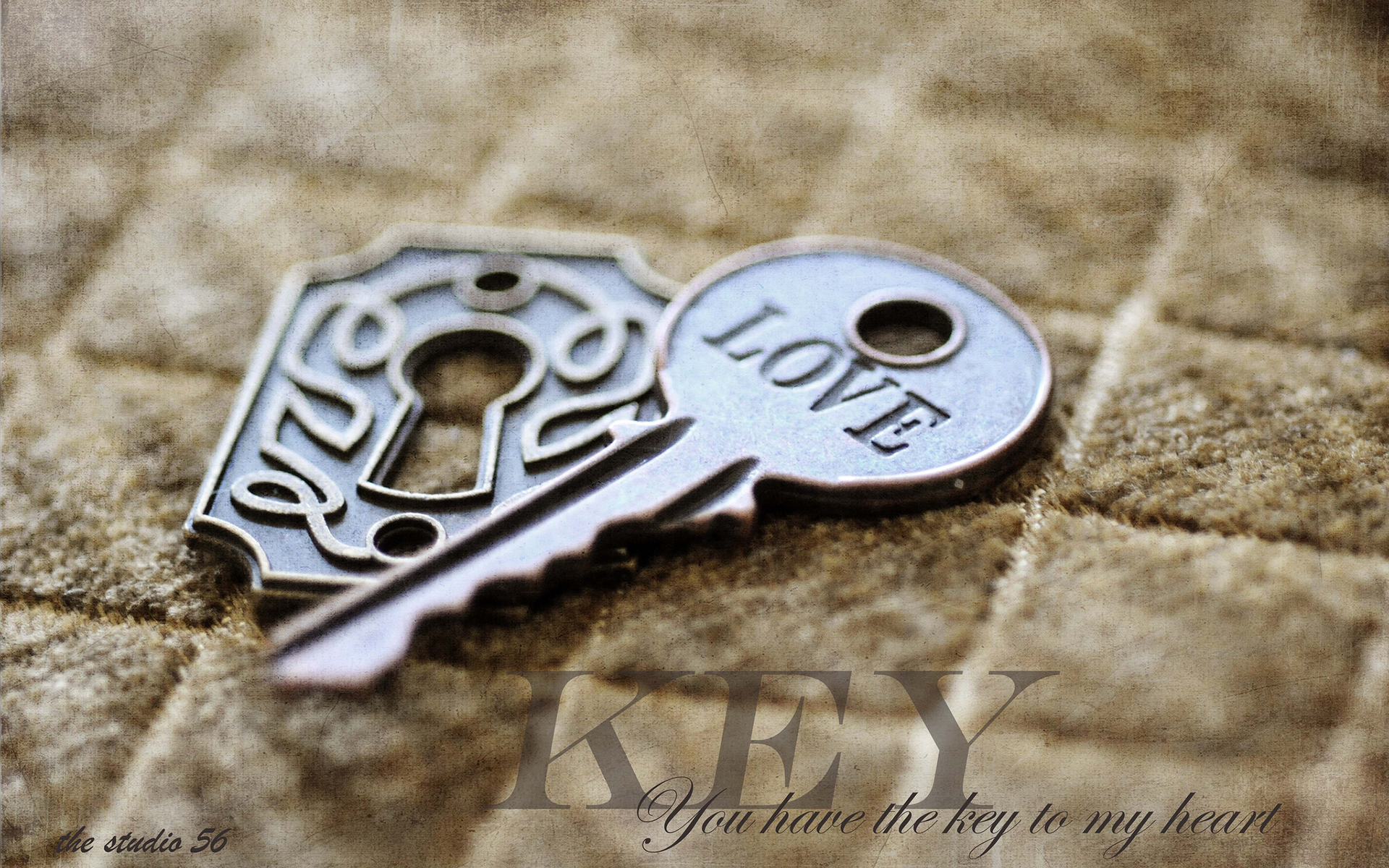 Love Key and Hole Wallpaper