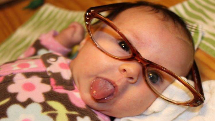 Glasses Funny Baby HD Wallpaper Desktop Background