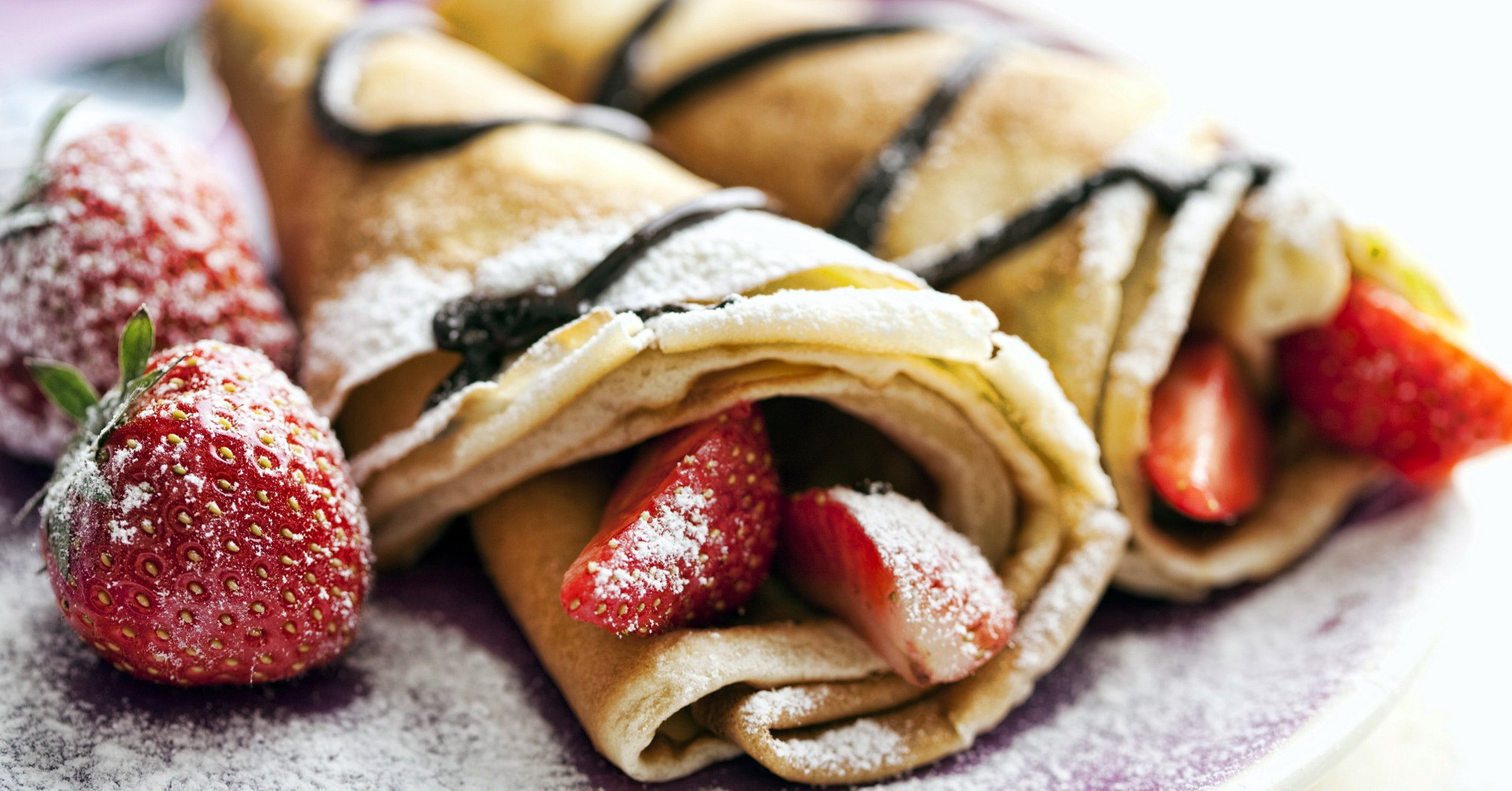 Pancake With Strawberries Wallpaper