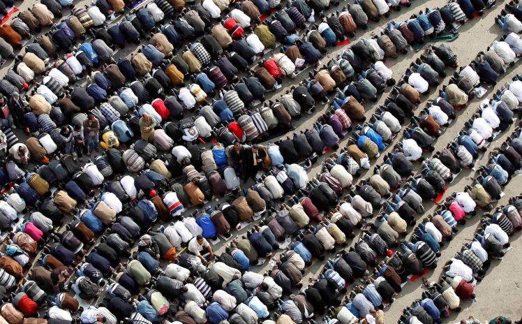 Praying Muslims HD Wallpaper Desktop Background
