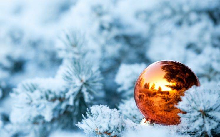 New Year, Snow, Christmas Ornaments, Leaves, Reflection, Depth Of Field HD Wallpaper Desktop Background