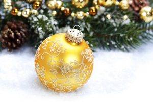 New Year, Snow, Christmas Ornaments, Depth Of Field, Leaves