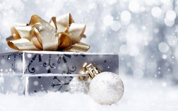New Year, Snow, Presents, Christmas Ornaments, Bokeh HD Wallpaper Desktop Background