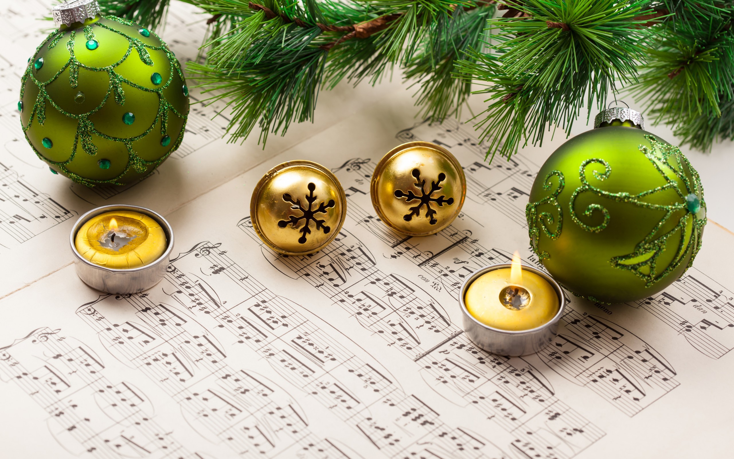 New Year, Musical Notes, Christmas Ornaments, Candles, Leaves Wallpaper