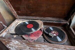 vinyl, Vintage, Phonographs, Abandoned, Cabin, Dust, Wood