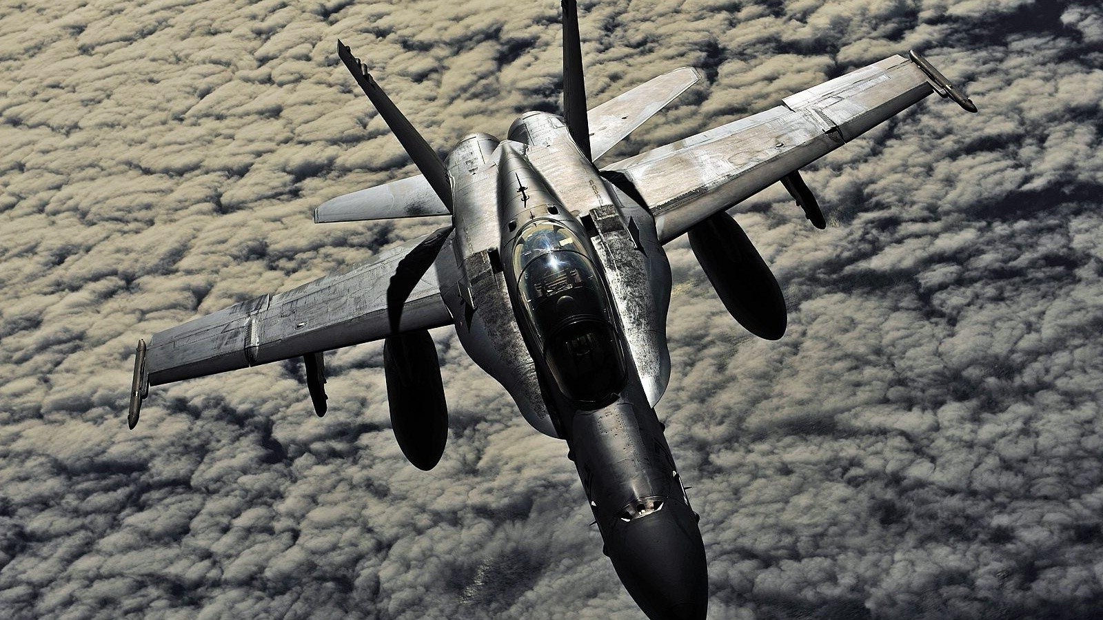 military, War, Airplane, FA 18 Hornet, Clouds, Aircraft Wallpaper