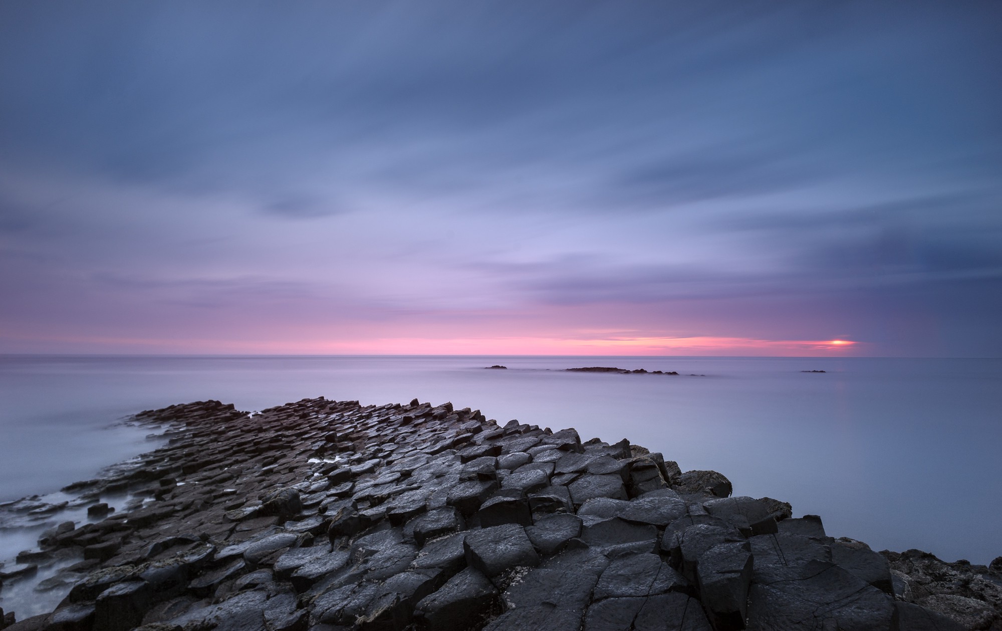 nature, Landscape, Giant's Causeway, Sea, Waves, Rock, Rock Formation, Ireland, Long Exposure, Sunset, Horizon, Clouds Wallpaper