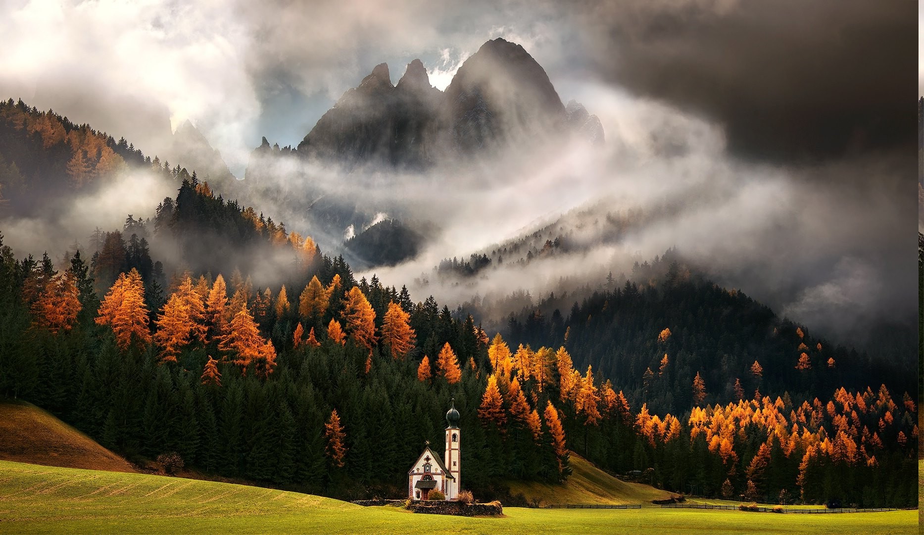 nature, Landscape, Mountain, Forest, Italy, Fall Wallpaper