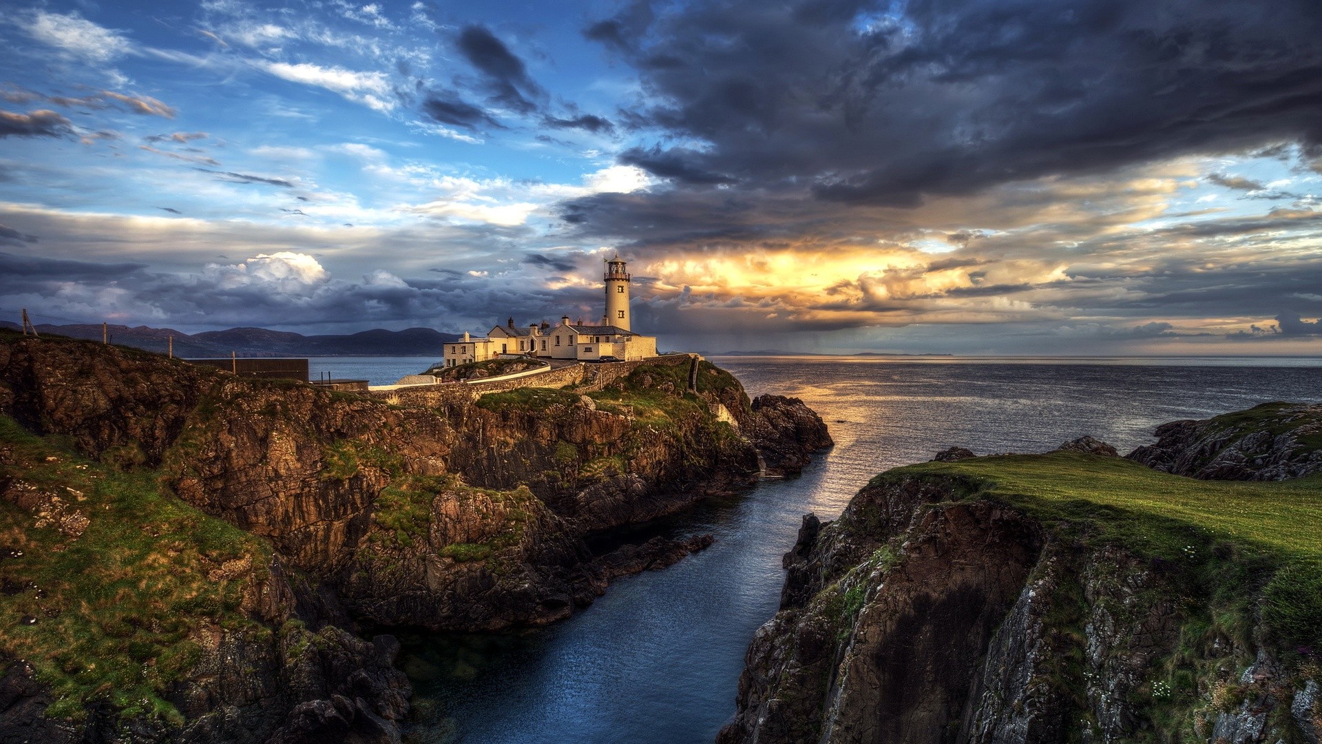 nature, Landscape, Clouds, Rock, Ireland, Cliff, Lighthouse, Sea, Sunlight, Grass, Hill, Horizon, House Wallpaper