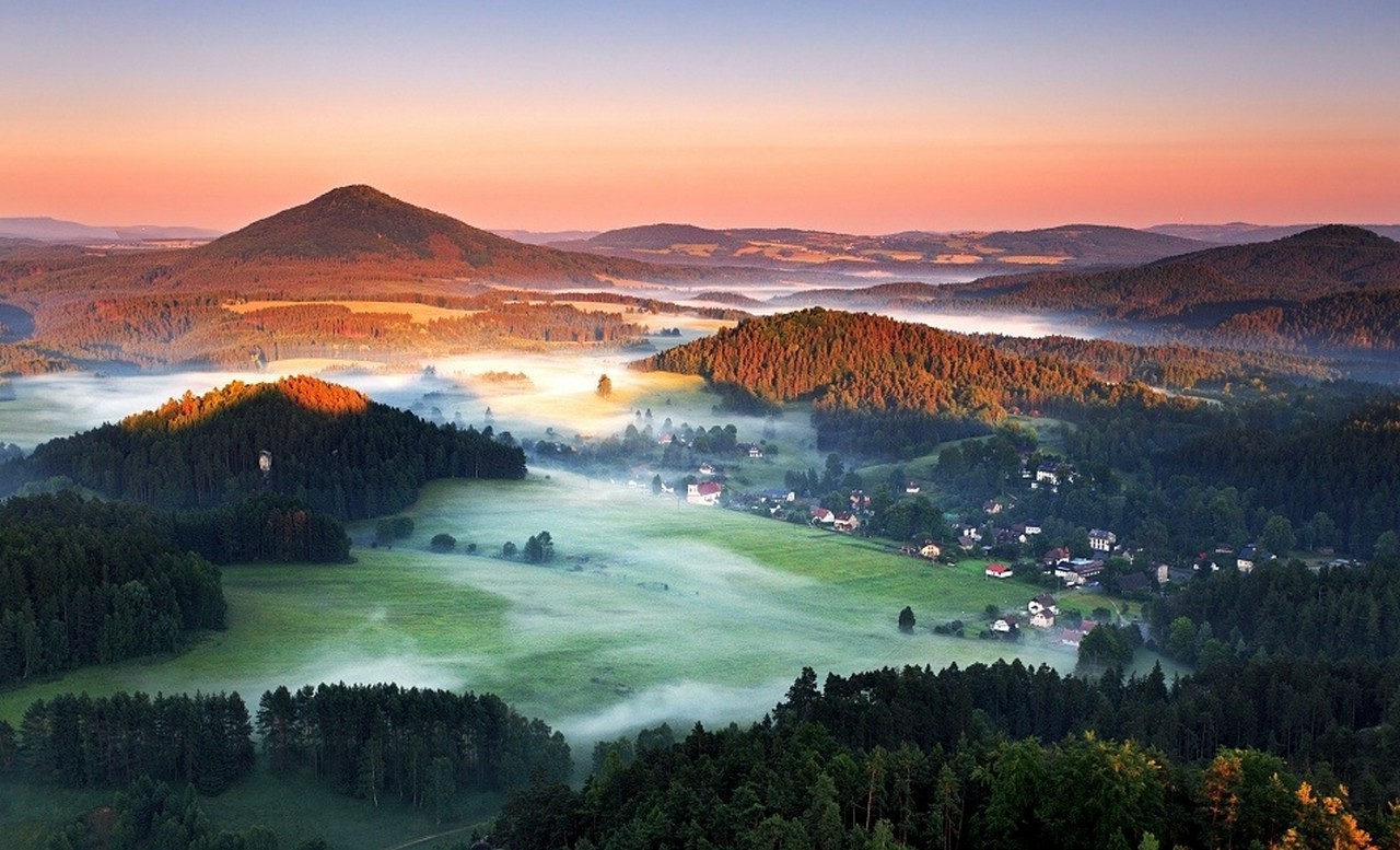 Summer Morning Mist Forest Hill Villages Field Czech Republic 