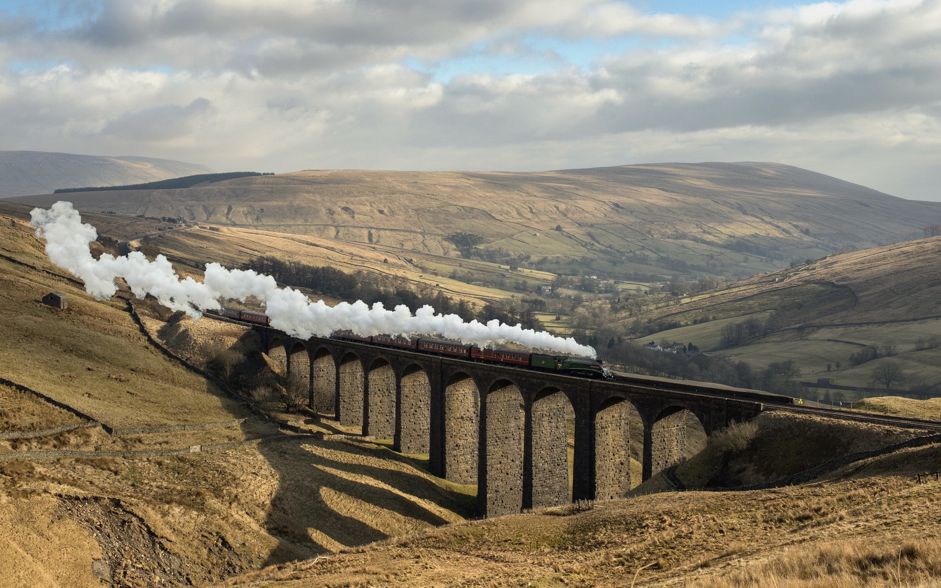 railway, Steam Locomotive, Train, Nature, Bridge, Hill, Clouds, Landscape, Trees, Field, Sunlight, Shadow, Arch, Bricks, Harry Potter Wallpaper