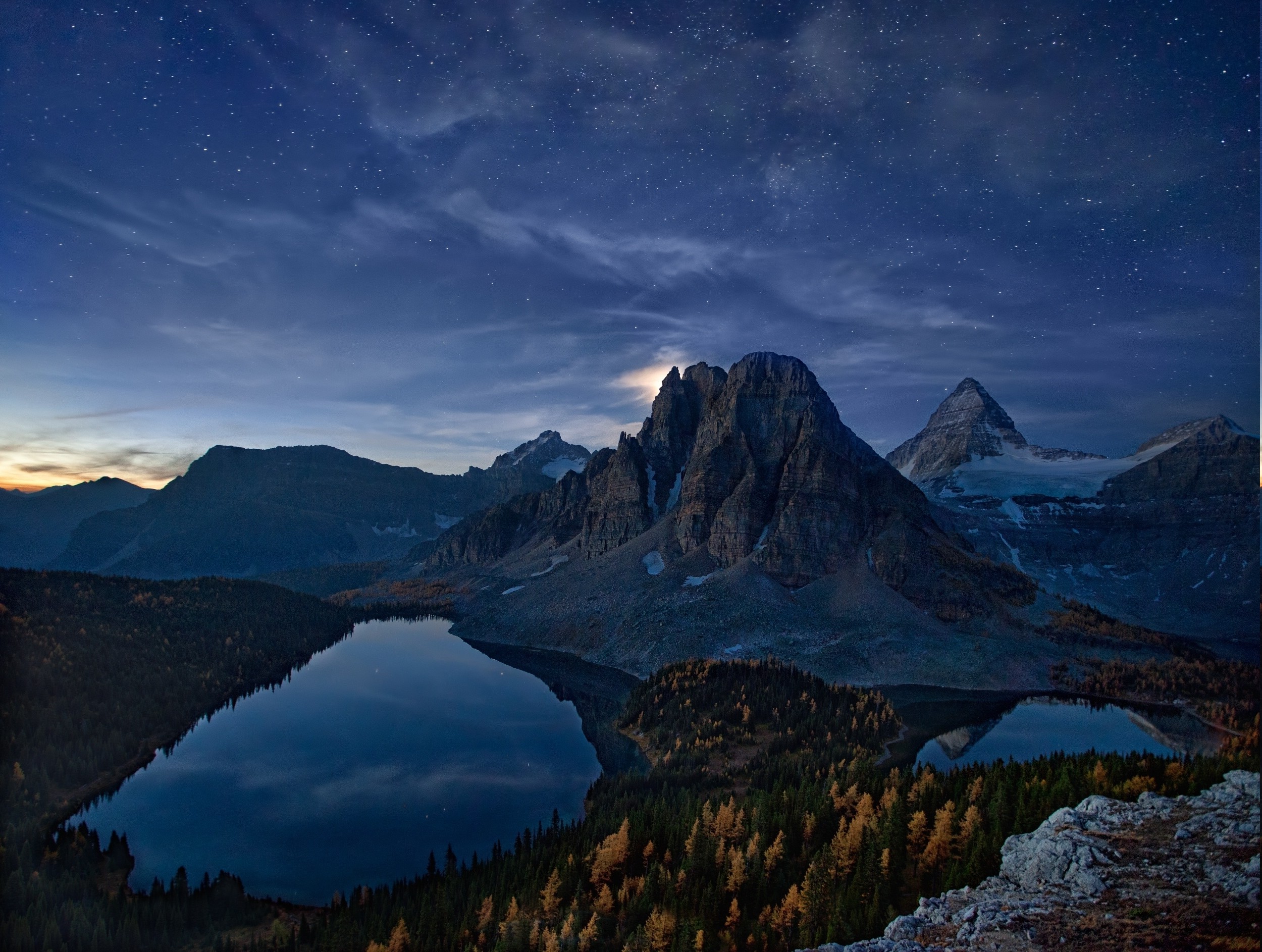 Canada, Starry Night, Mountain, Lake, Forest, Fall, Snowy Peak, Cliff, Nature, Water, Landscape Wallpaper