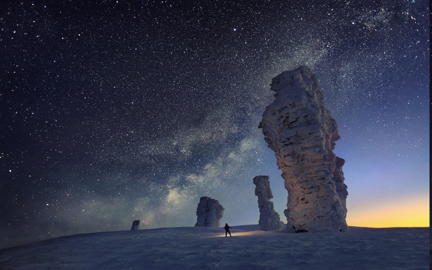 nature, Landscape, Long Exposure, Starry Night, Snow, Milky Way, Rock, Tower, Frost Wallpaper