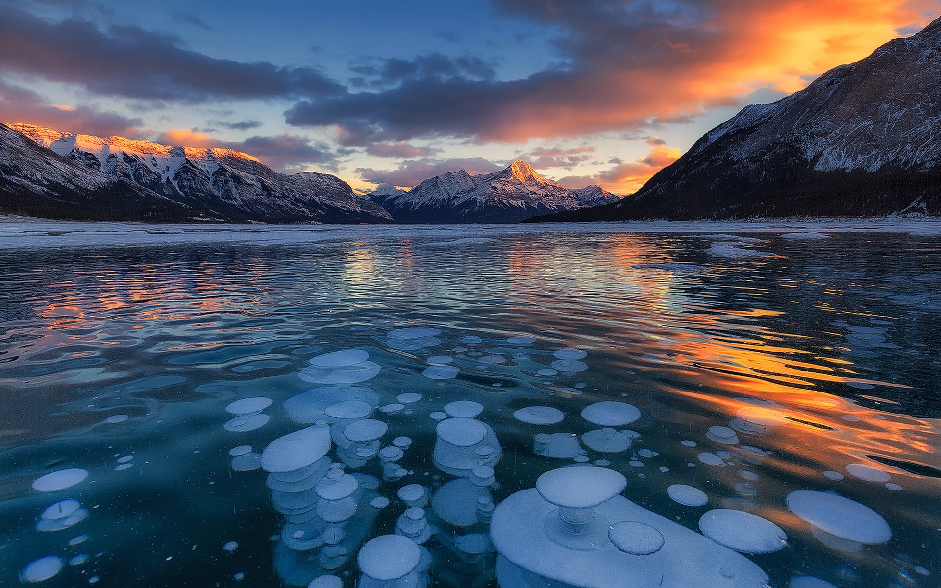 landscape, Nature, Sunset, Lake, Mountain, Ice, Snowy Peak, Winter, Clouds, Canada, Water, Cold Wallpaper