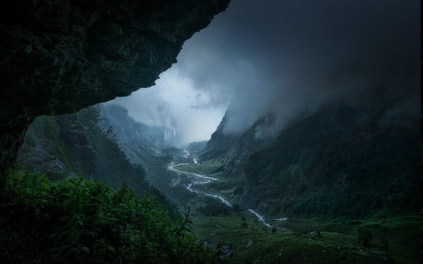 valley, Mountain, Mist, France, Nature, River, Forest, Shrubs, Storm, Morning, Landscape Wallpaper