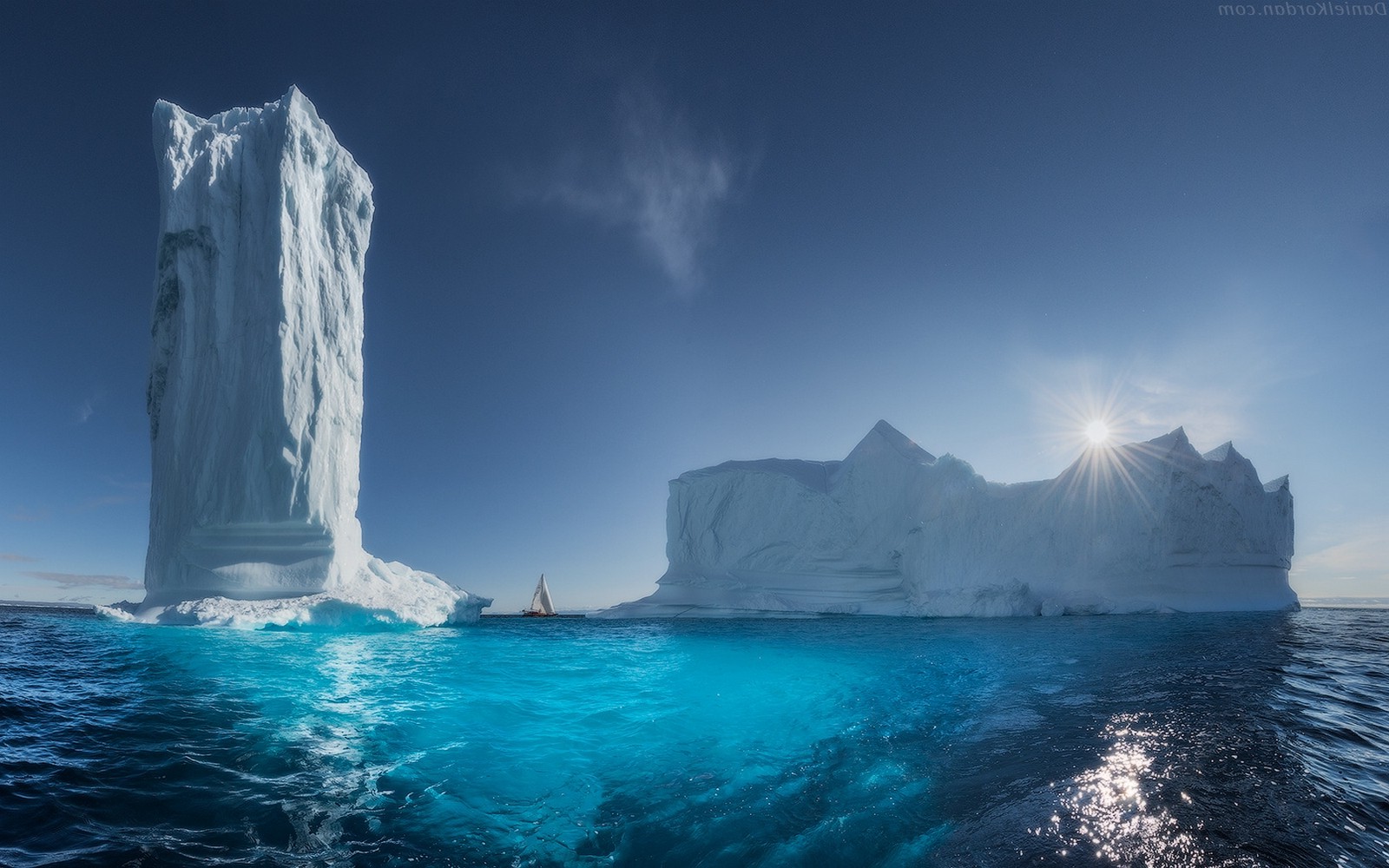 nature, Landscape, Greenland, Ice, Sea, Sun Rays, Blue, Tower, Water, Turquoise, Summer, Iceberg Wallpaper