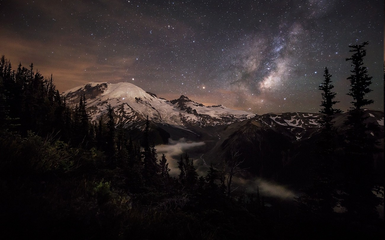 nature, Landscape, Moonlight, Mountain, Forest, Mount Rainier, Snowy Peak, Starry Night, Milky Way, Galaxy, Long Exposure, Mist Wallpaper