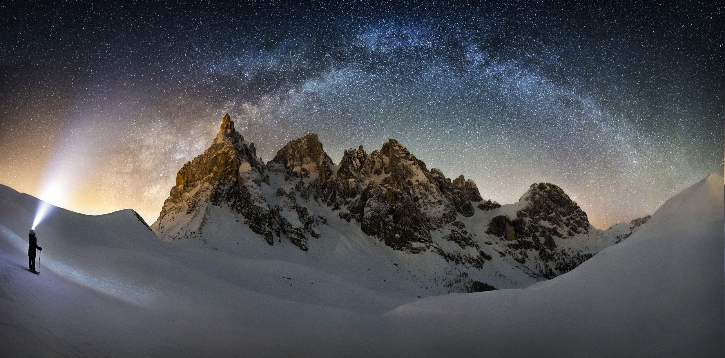 nature, Landscape, Milky Way, Snow, Mountain, Snowy Peak, Starry Night, Skiers, Spotlights, Long Exposure, Galaxy Wallpaper