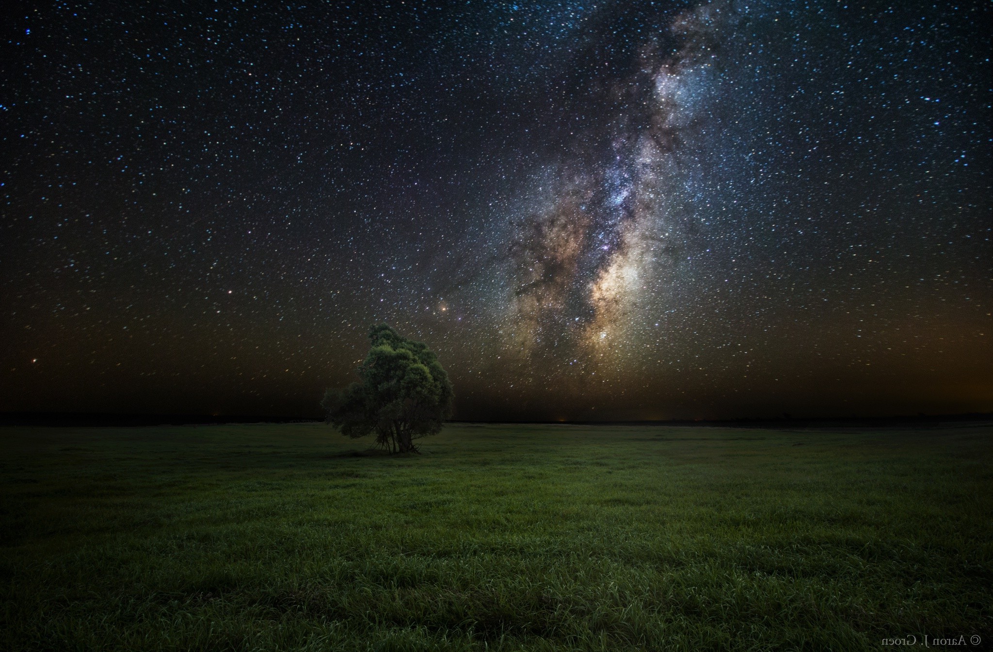 поле небо звезды дерево без смс