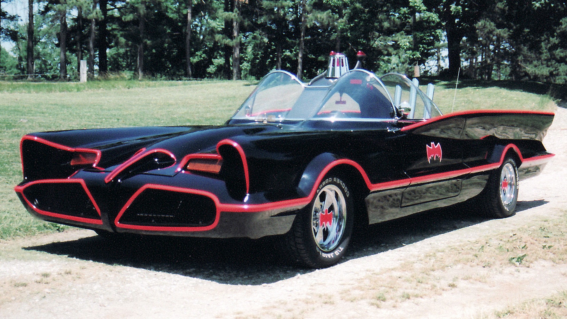Batmobile, Vintage, Old Car, Batman Logo, Batman, Scanned Image Wallpaper