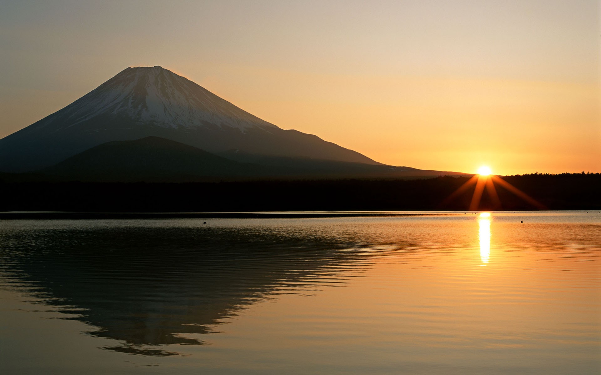 landscape, Flares, Sunlight, Mountain, Reflection, Water, Mount Fuji, Japan Wallpaper
