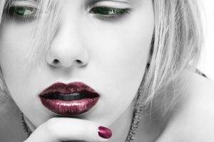 Scarlett Johansson, Lipstick