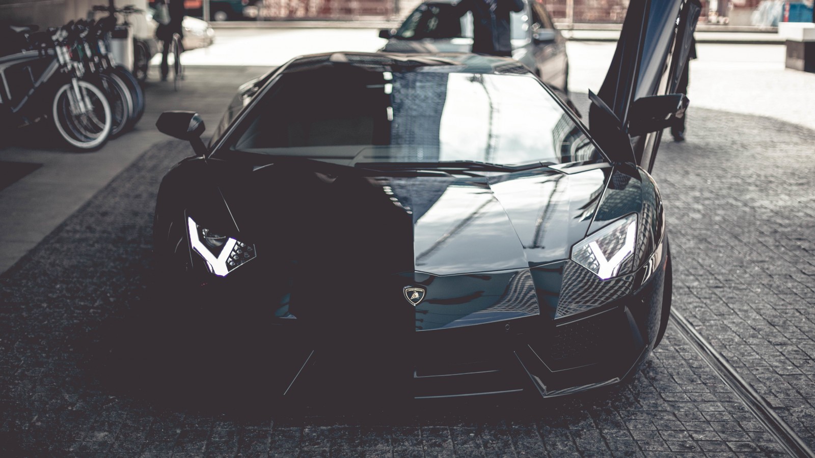 car Wallpaper