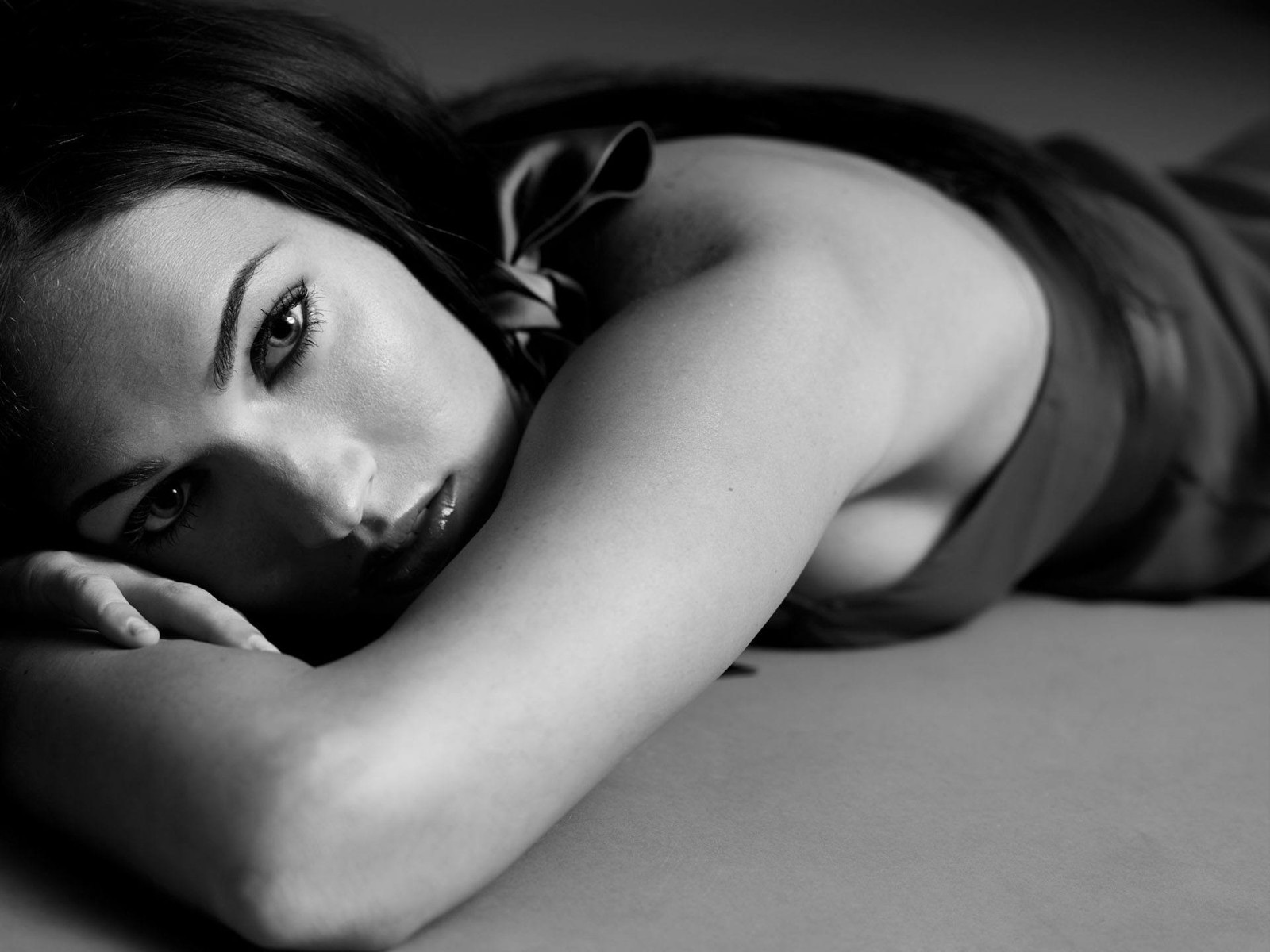 Megan Fox, Monochrome Wallpaper