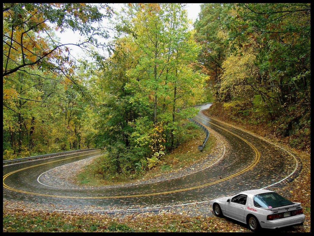hairpin Turns, Car, Fall, Trees, Road Wallpaper