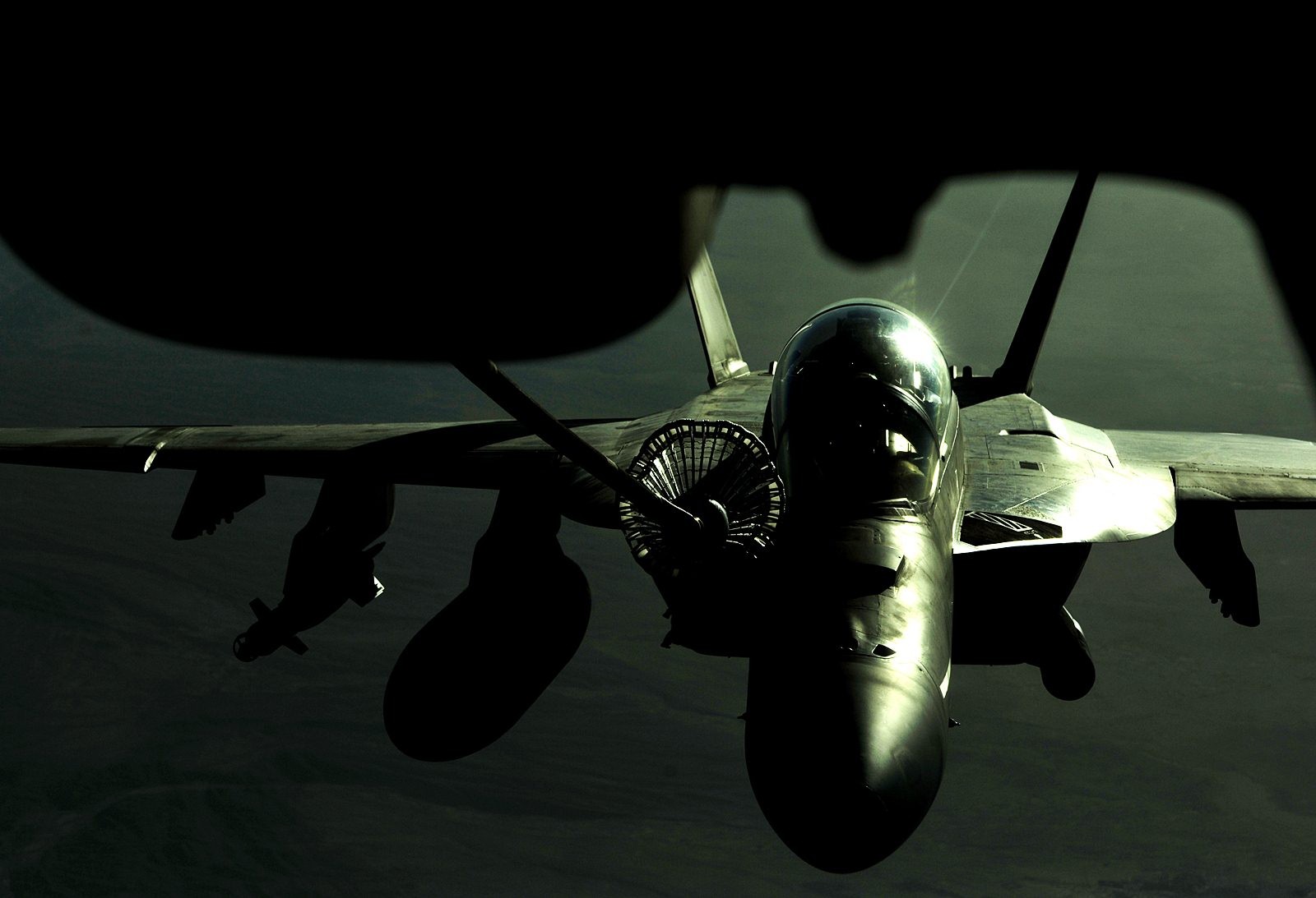 Refuelling, Aircraft, Military Aircraft, Boing F A 18F Super Hornet Wallpaper