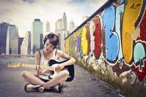 women, Guitar, Graffiti, Brunette