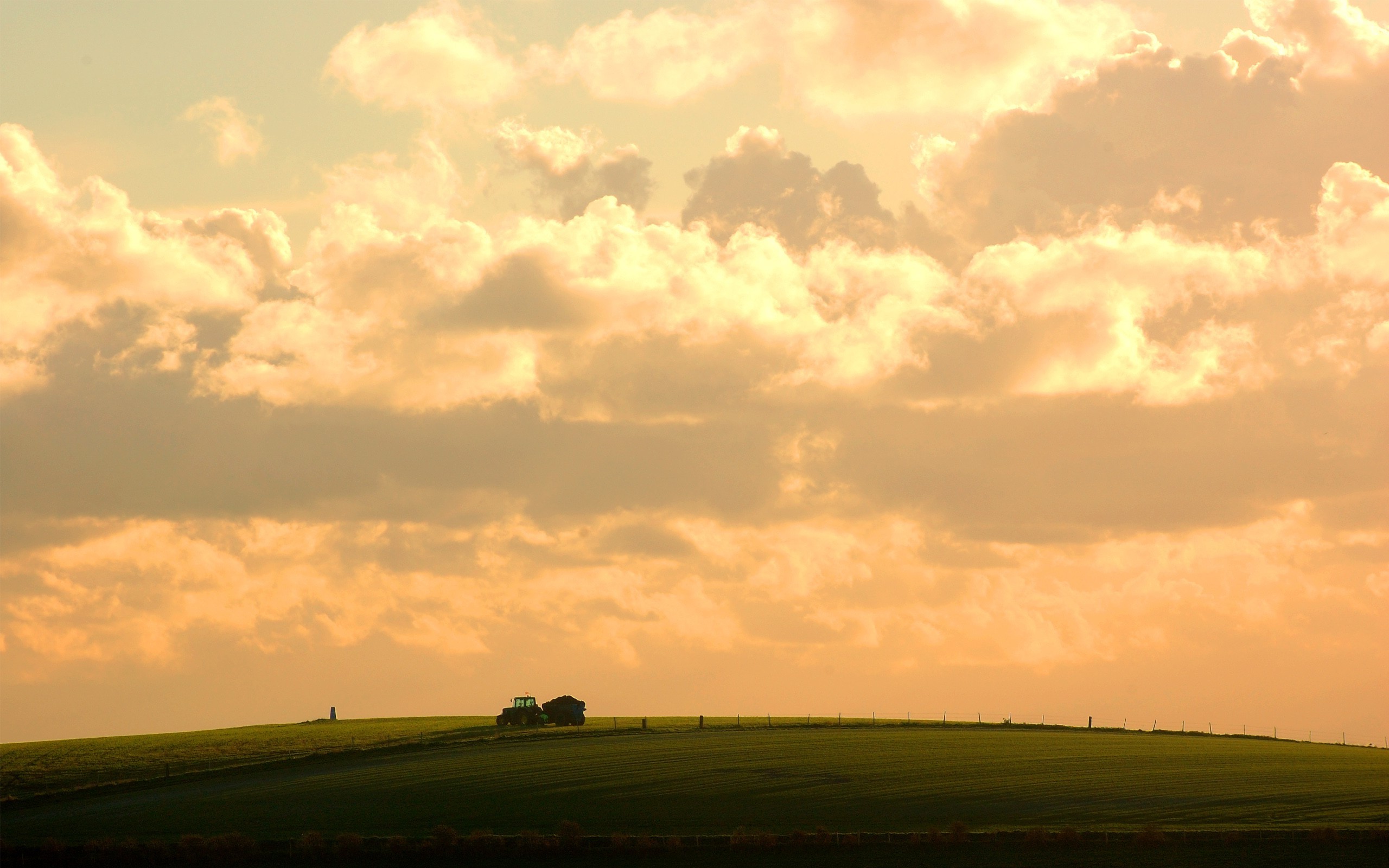 landscape, Clouds, Field Wallpaper