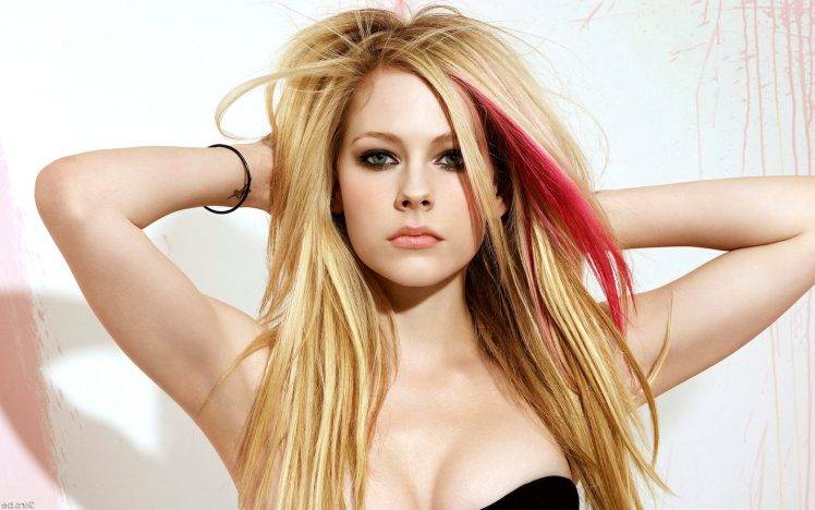 Avril Lavigne HD Wallpaper Desktop Background