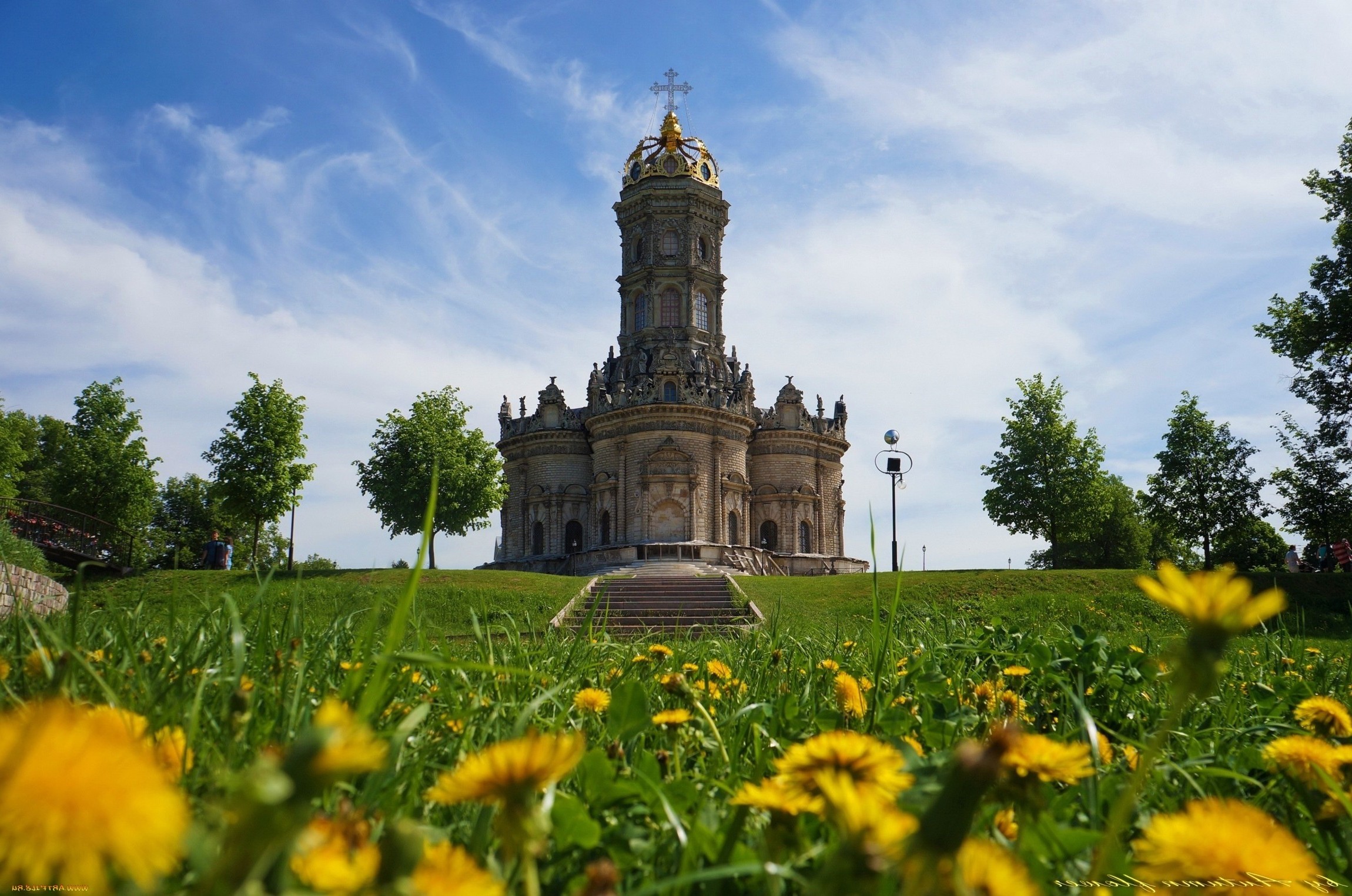 architecture, Nature, Landscape, Russia, Church, Sculpture, Stairs, Flowers, Grass, Field, Trees, Clouds Wallpaper