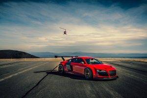 Audi R8, Helicopters