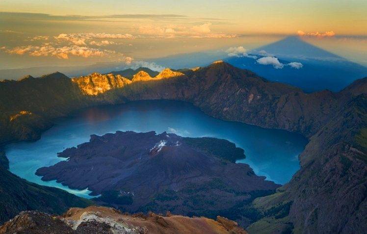 lake, Sunrise, Crater Lake, Mountain, Clouds, Morning, Indonesia, Water, Nature, Landscape HD Wallpaper Desktop Background