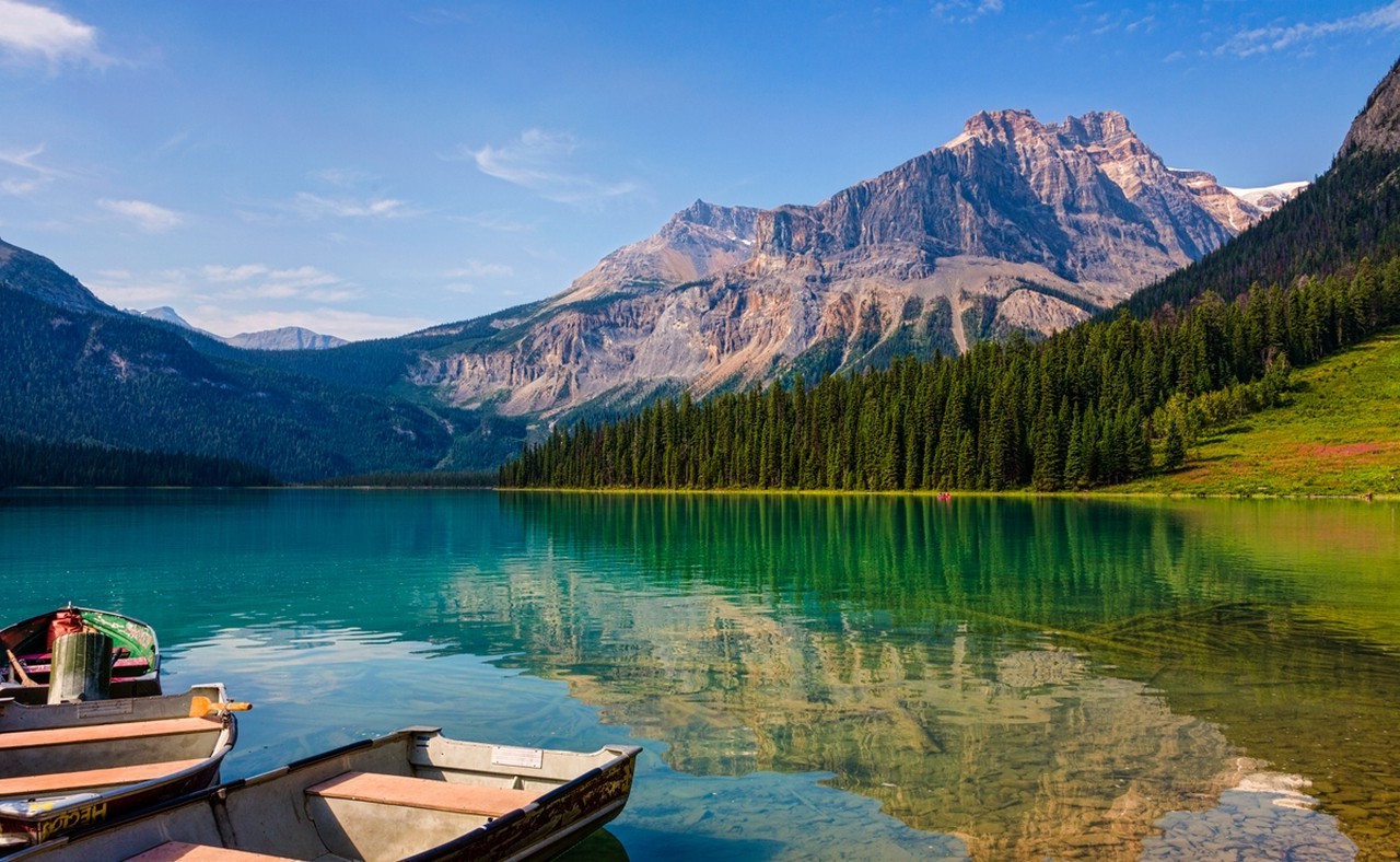 lake, Emerald, Summer, Mountain, Forest, Water, Boat, Nature, Landscape Wallpaper