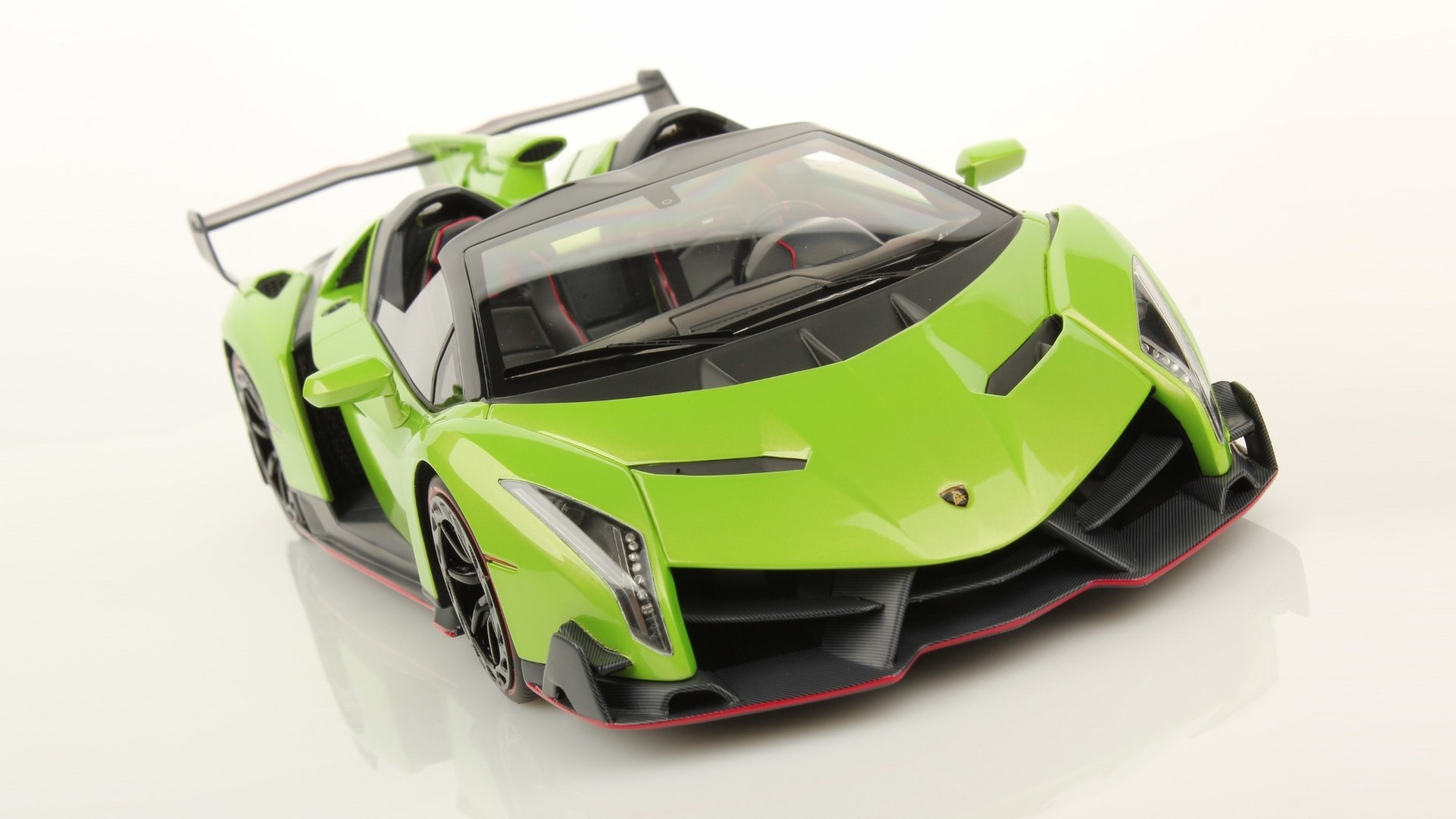 car, Vehicle, Green Cars, Lamborghini Veneno, Lamborghini Veneno Roadster Wallpaper