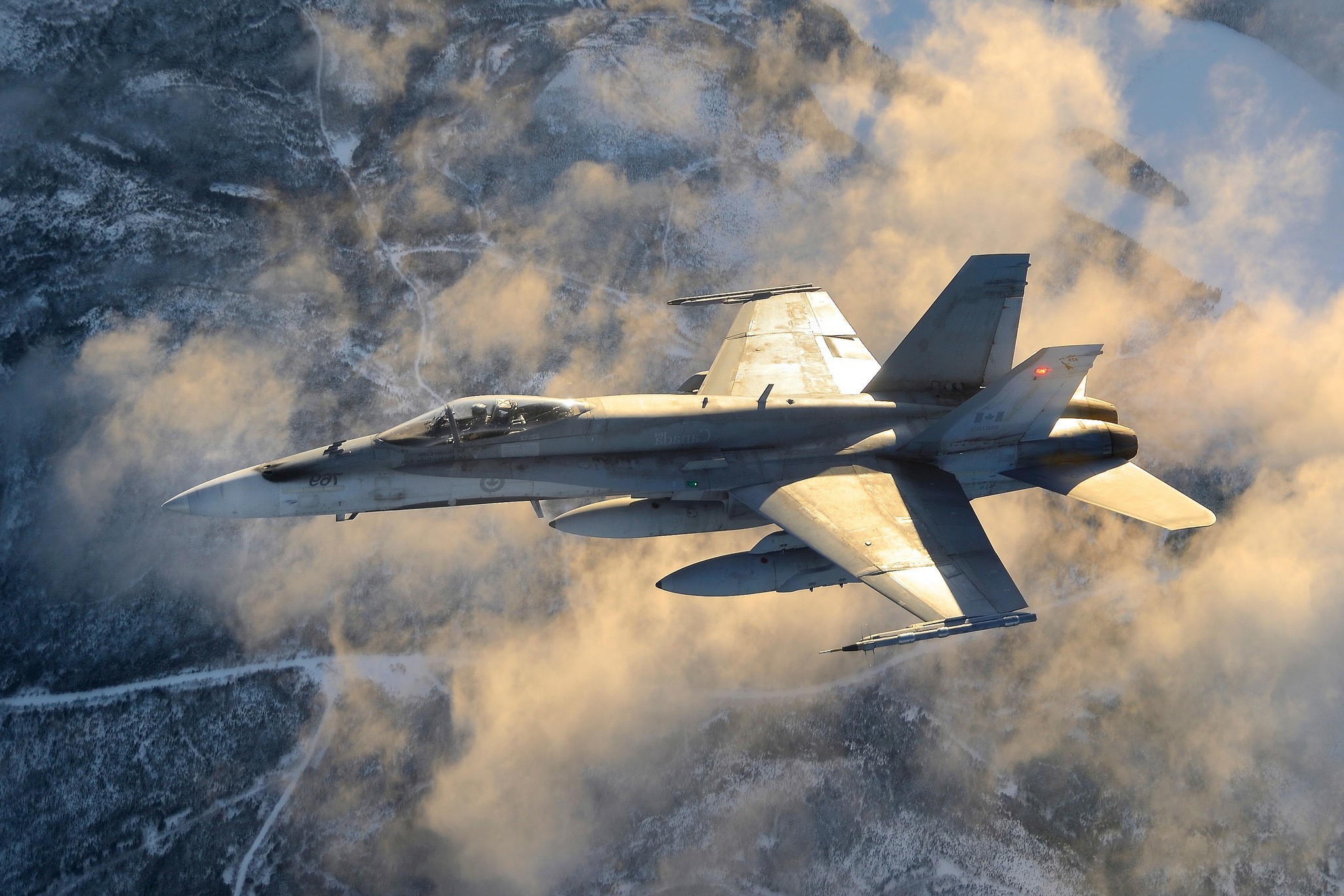 f 18 fighter jet