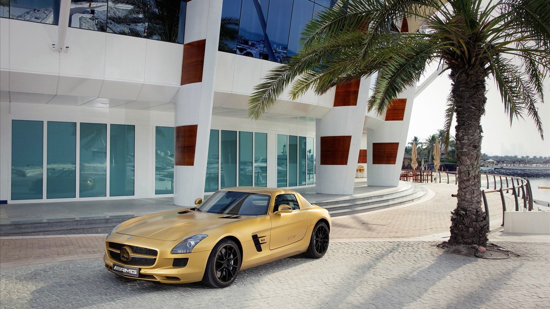 Dubai, Mercedes SLS Wallpaper