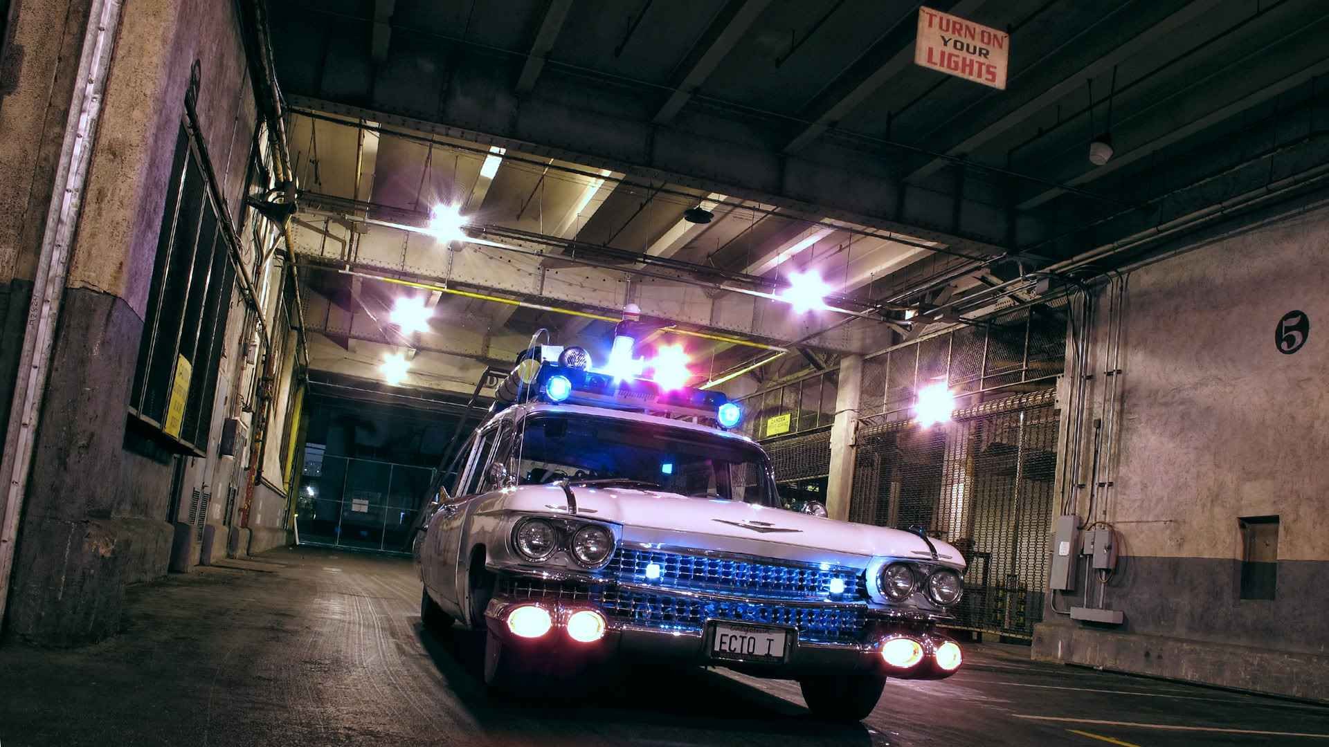 car, Ghostbusters Wallpaper