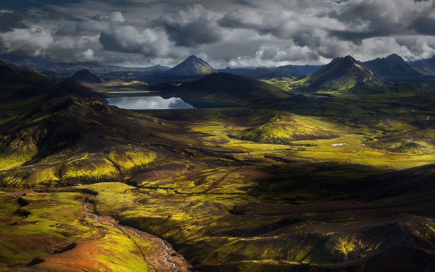 nature, Landscape, Iceland, Valley, Clouds, Lake, Mountain, Creeks Wallpaper